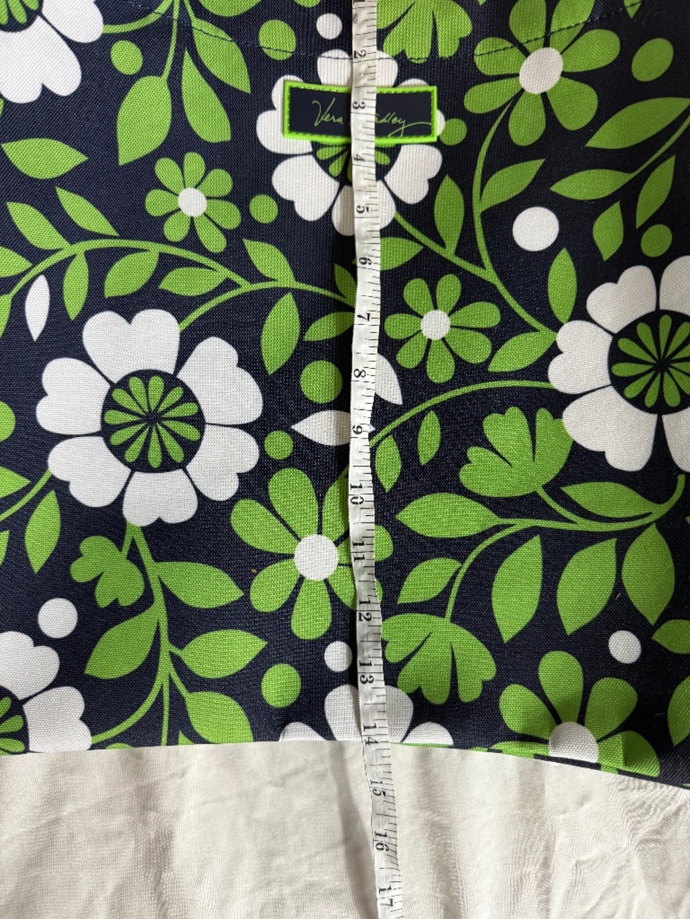 Vera Bradley Navy & Green Floral Large Tote Bag NWT - Picture 3 of 5